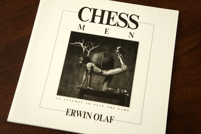 De serie chessmen van Erwin Olaf zorgde voor opschudding. Is dit kunst?